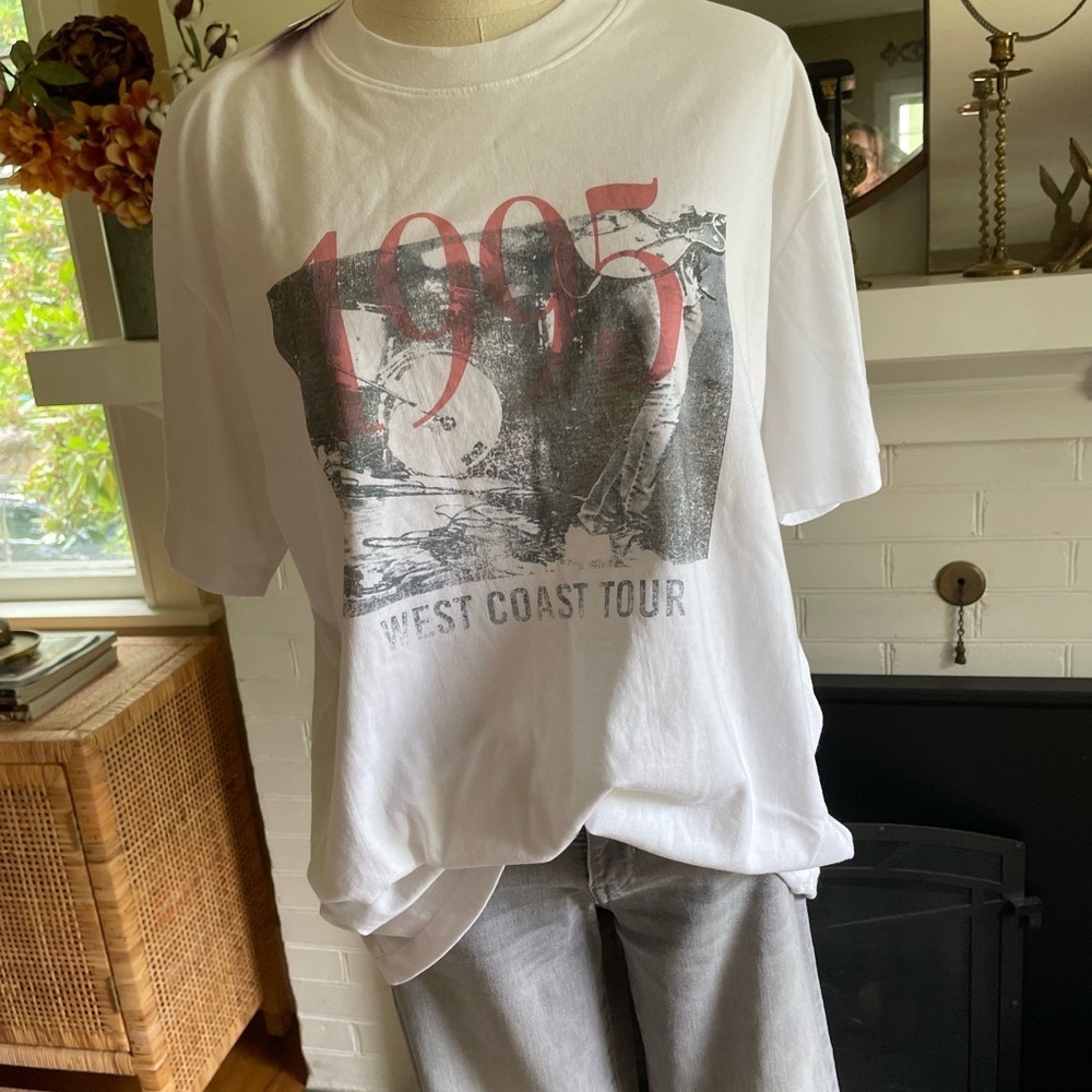 Wild Fable Graphic T-Shirt
